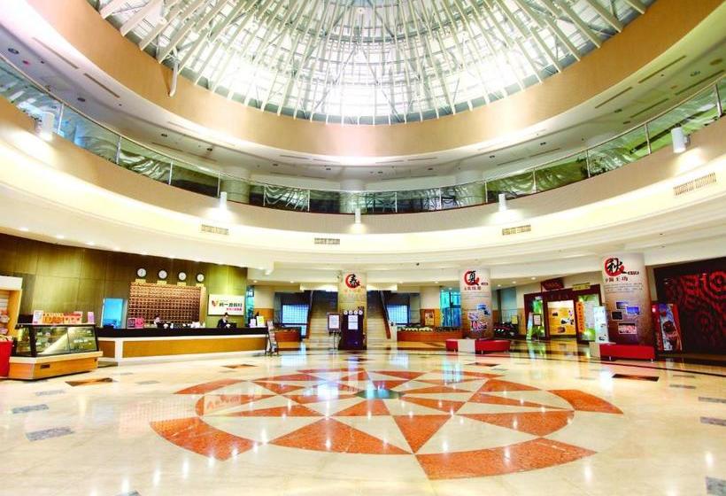 هتل Uniresort Lukang