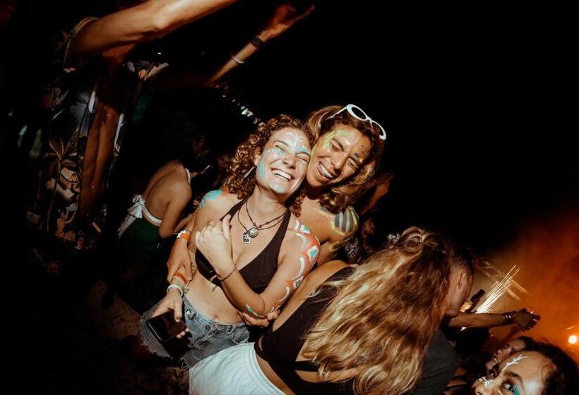 ホテル Viajero Tayrona Hostel & Ecohabs