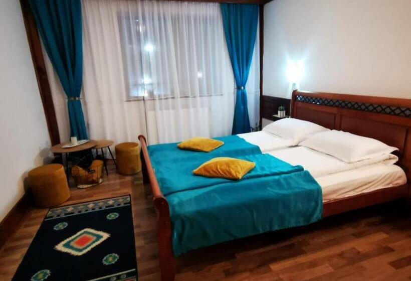 ホテル Vila Romanitza