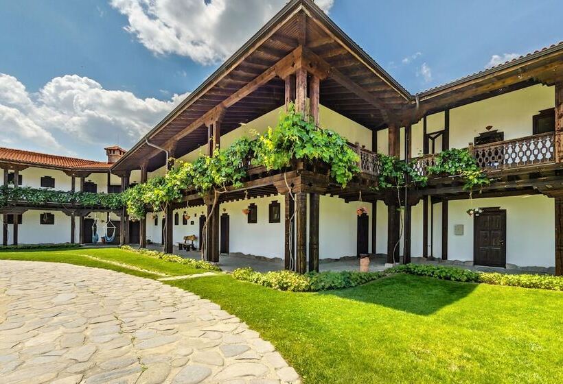 فندق Wine & Spa Complex Starosel