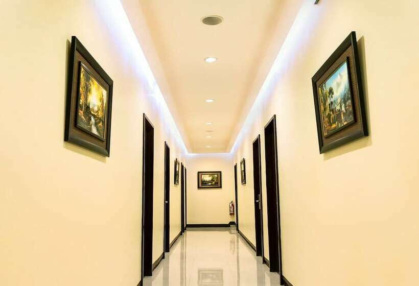 هتل Winzelle Suites