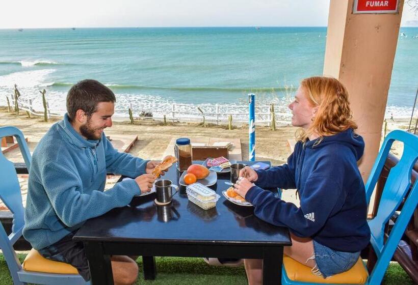 호스텔 La Casona De Lobitos   Cowork