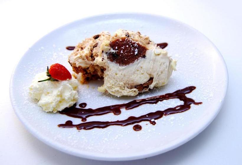 Oliver's Seafood Bar, Bed & Breakfast