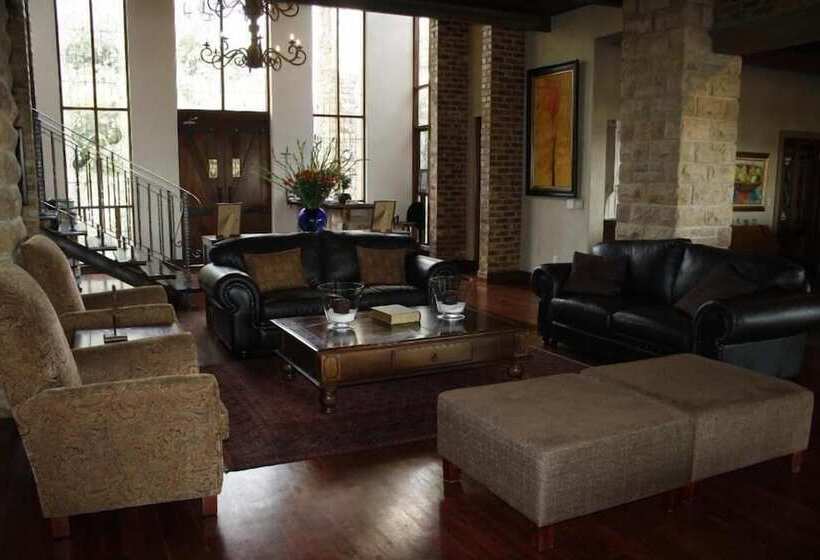 بنسيون Afrique Boutique  Ruimsig