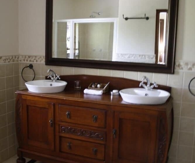 بنسيون Afrique Boutique  Ruimsig