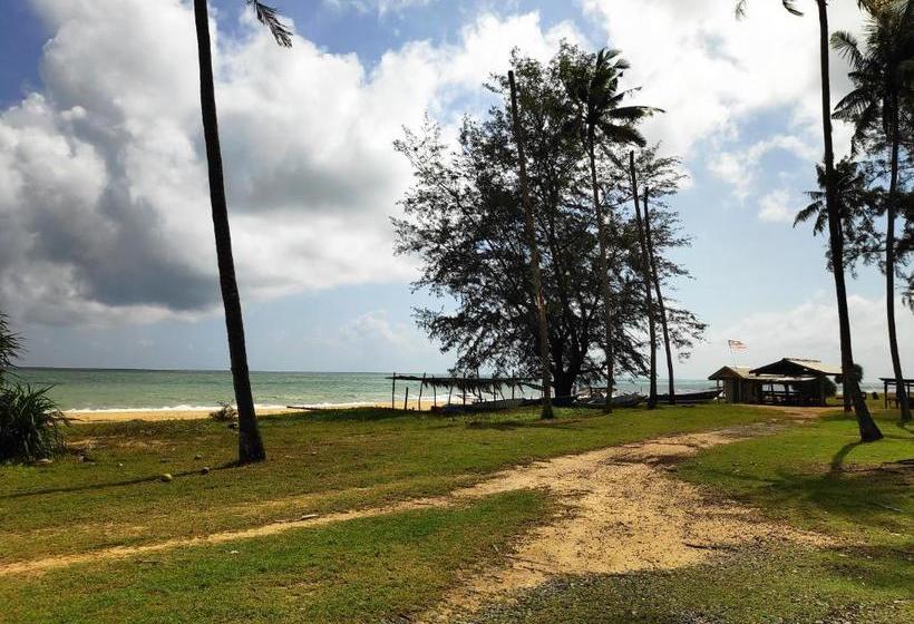 بنسيون Anggun Beach Guest House