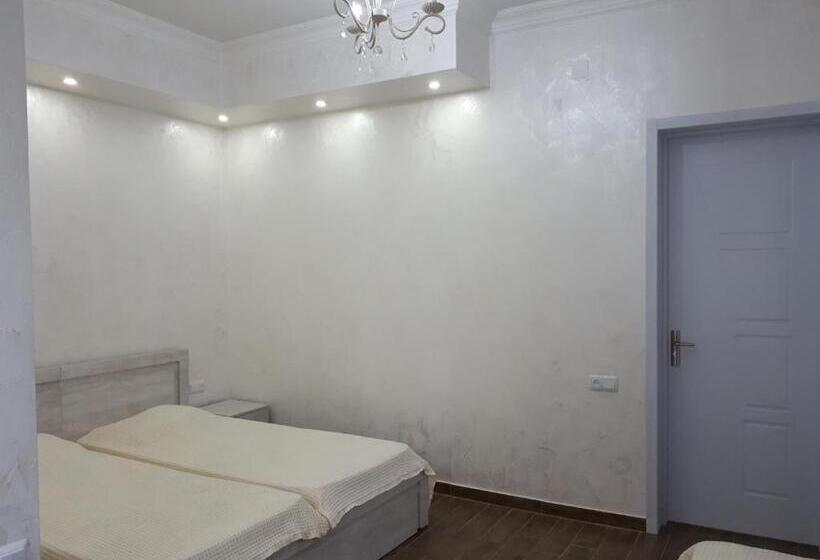 پانسیون Apartment Maxinjauri