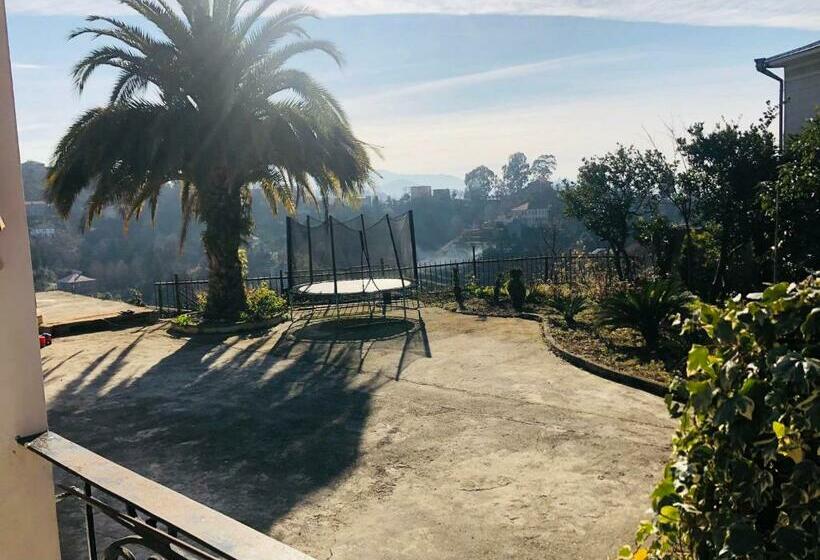 پانسیون Bis A Guesthouse