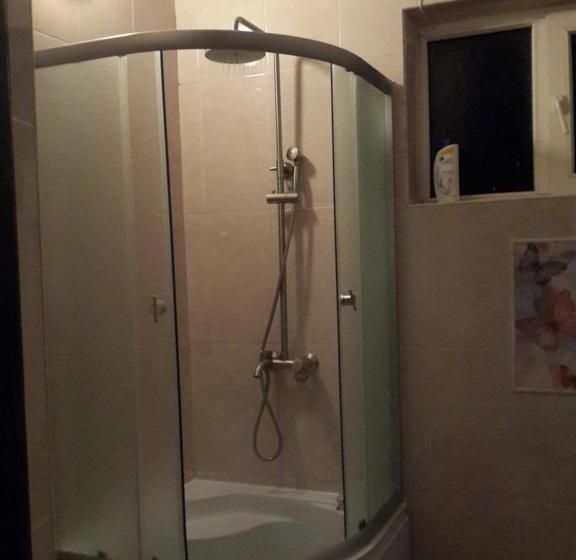 پانسیون Bis A Guesthouse