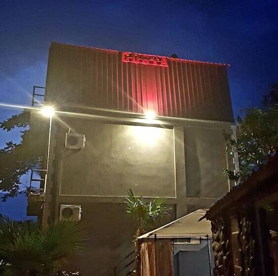 پانسیون Aparthotel Costa