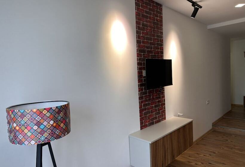 پانسیون Aparthotel Costa