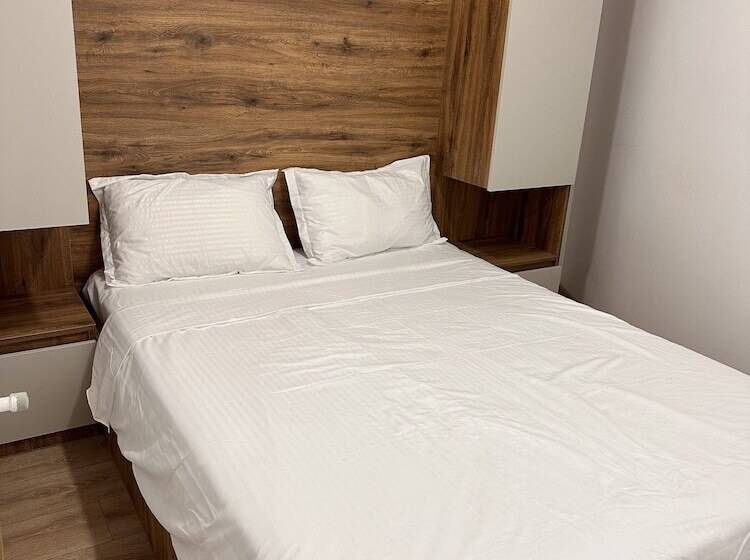 پانسیون Aparthotel Costa