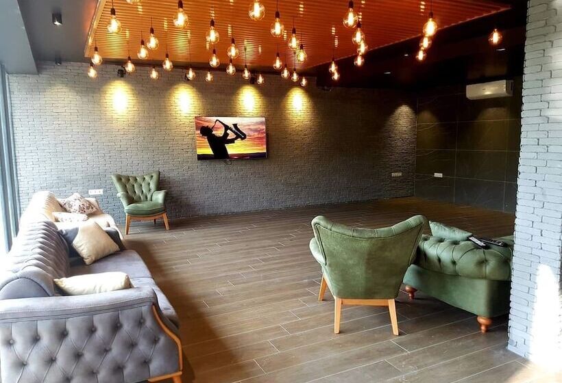 پانسیون Aparthotel Costa