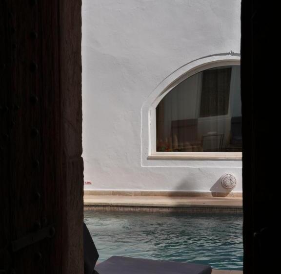 بنسيون Dar Ennour Djerbahood Erriadh