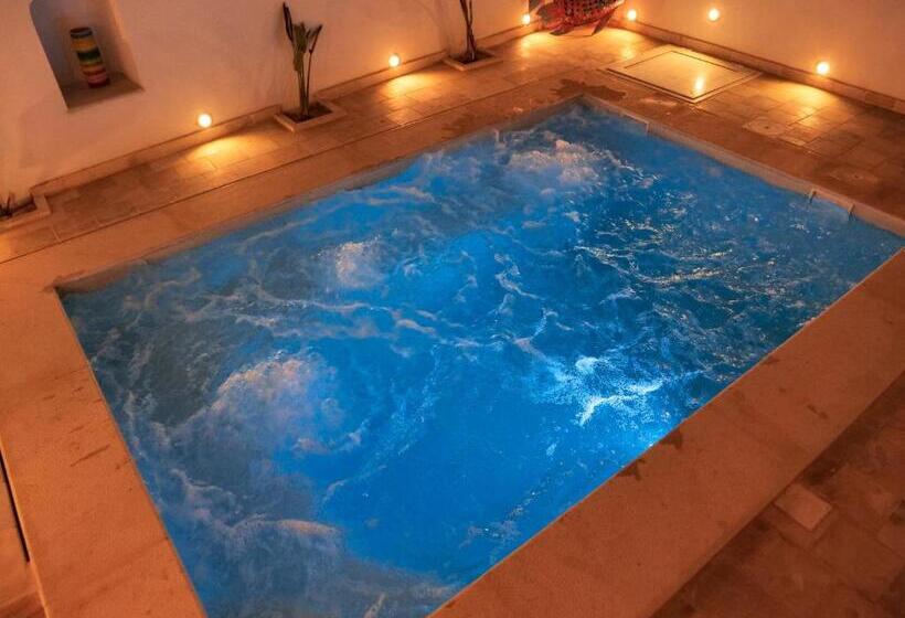 بنسيون Dar Ennour Djerbahood Erriadh