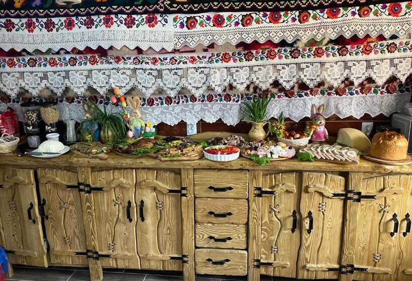פנסיון Floare De Maramures 1