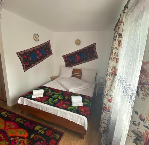 膳宿费 Floare De Maramures 1