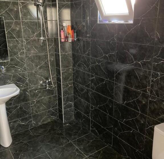 پانسیون Guest House Maxim