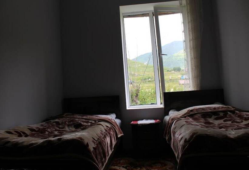 پانسیون Guesthouse Qaldea