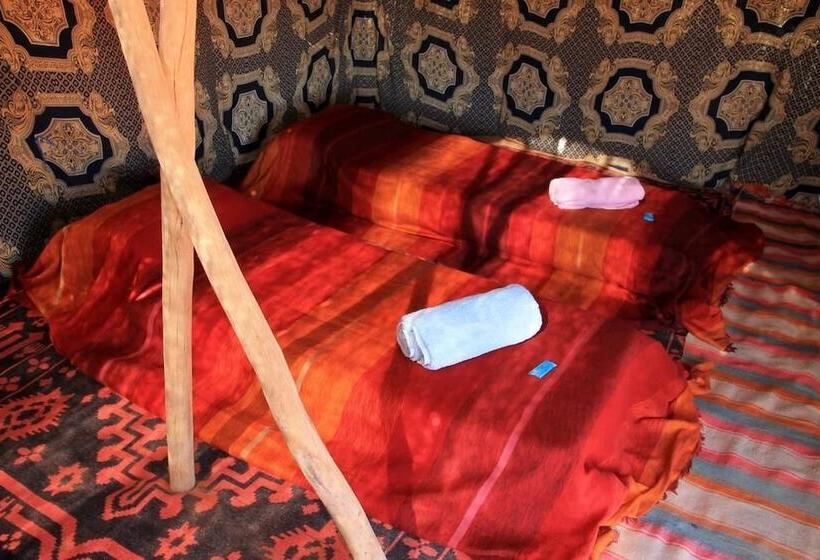 پانسیون Ouzina Rimal