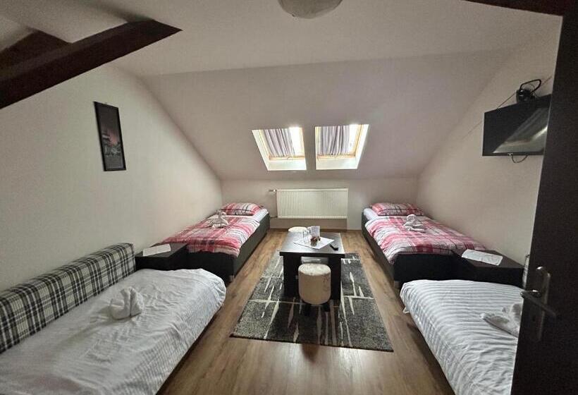 ペンション Penzión Contesa