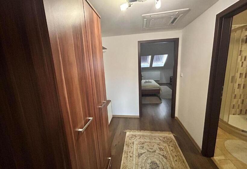 ペンション Penzión Contesa