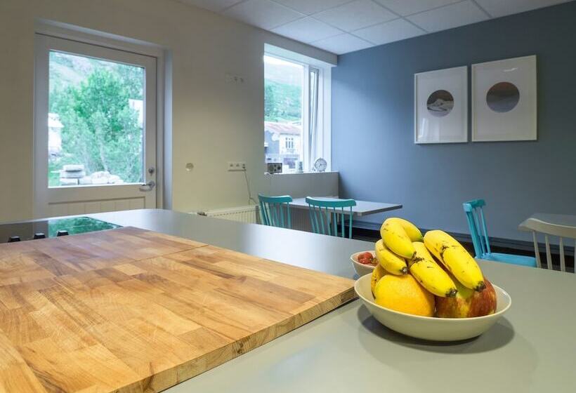پانسیون Seydisfjördur Guesthouse