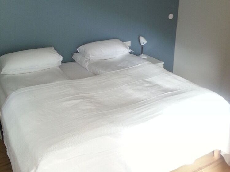 پانسیون Seydisfjördur Guesthouse