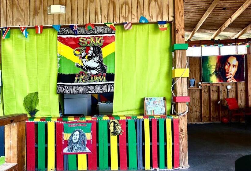پانسیون Vieques Good Vibe Guest House