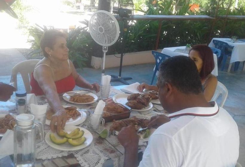 פנסיון Villa Alfonsina