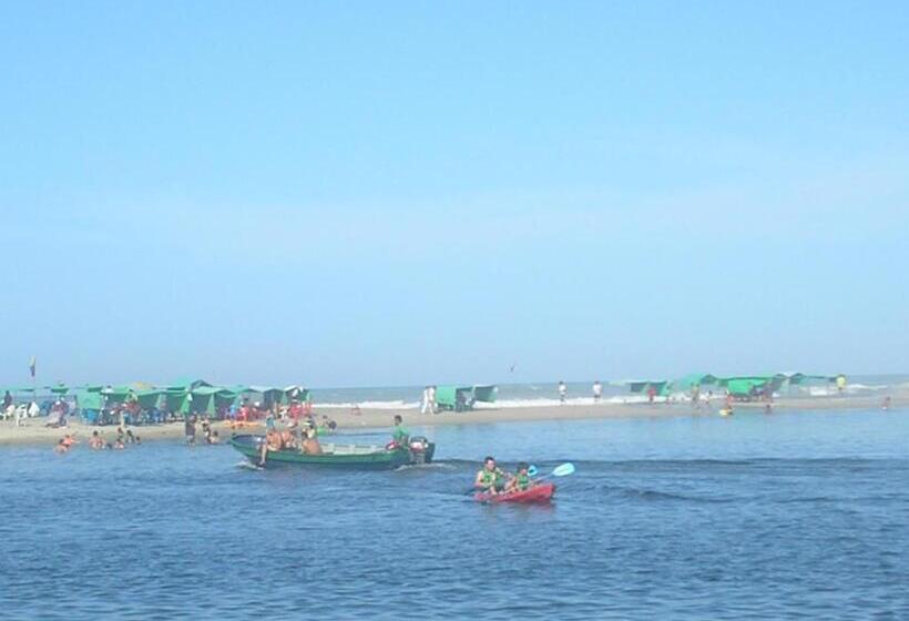 پانسیون Vivienda Turística El Castillo