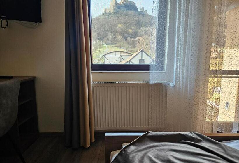 Pensiunea Michael's House