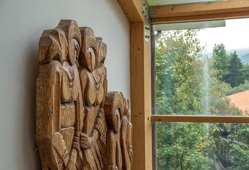 אתר נופש Park Hotel Izvorite