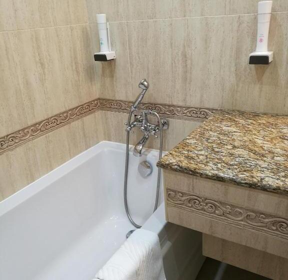 אתר נופש Park Hotel Izvorite