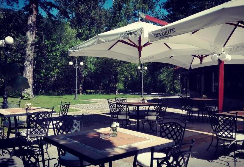 אתר נופש Park Hotel Izvorite
