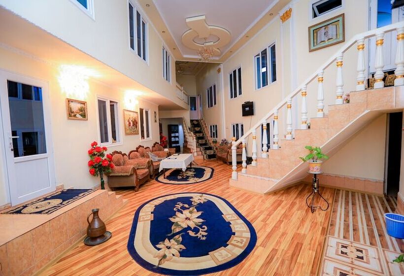 تختخواب و صبحانه Kurush