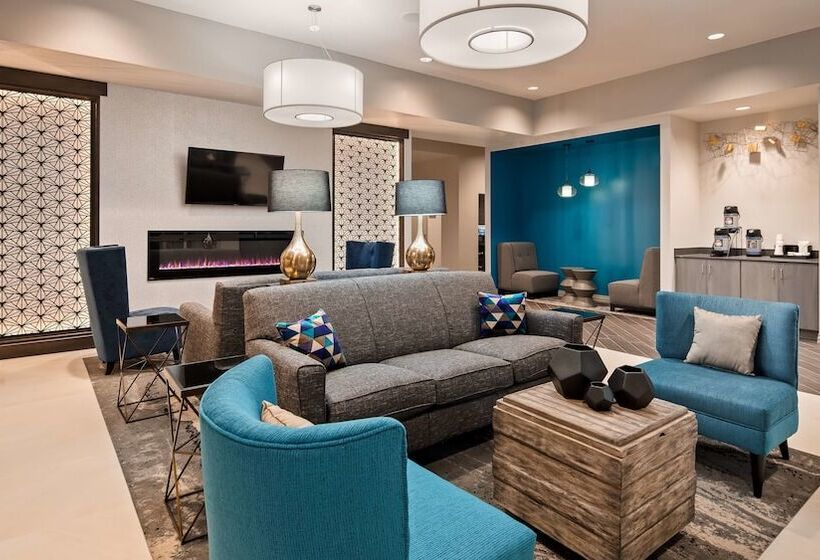 酒店 Best Western Plus Parkside Inn & Suites
