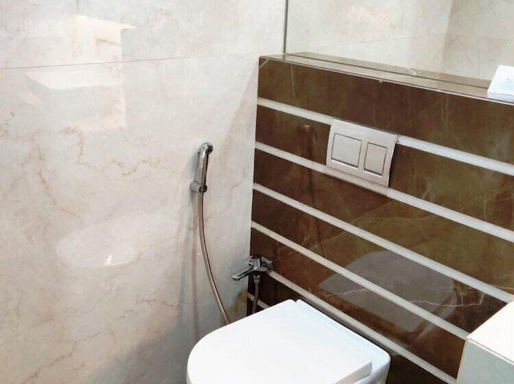 Hotel Neermala Residency