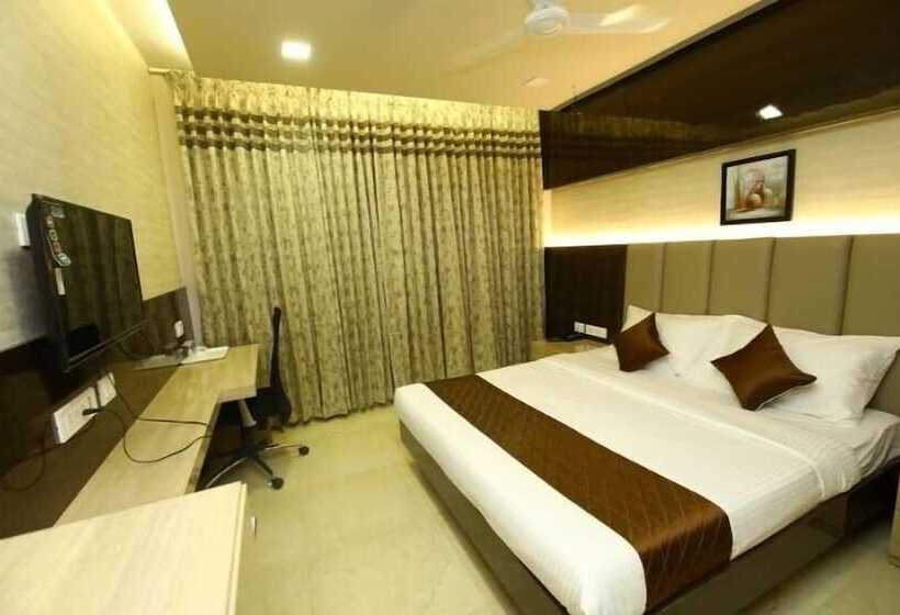 Hotel Neermala Residency