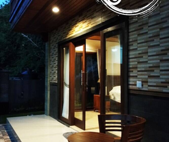 فندق Genta Villa Ceningan