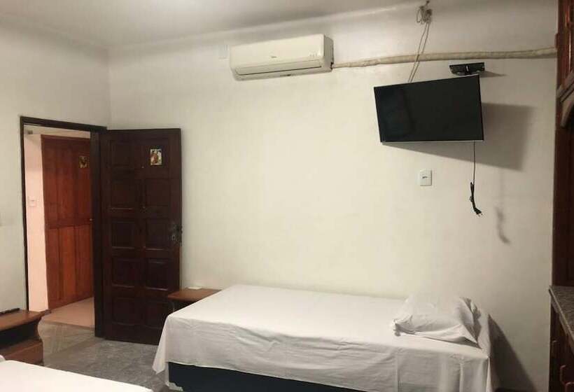 Hotel Hostel Casarão