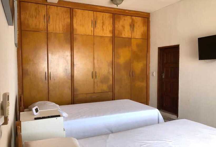 Hotel Hostel Casarão