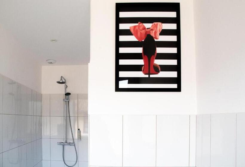 בית מלון כפרי Hôtel & Gastronomie   La Table De L Europe