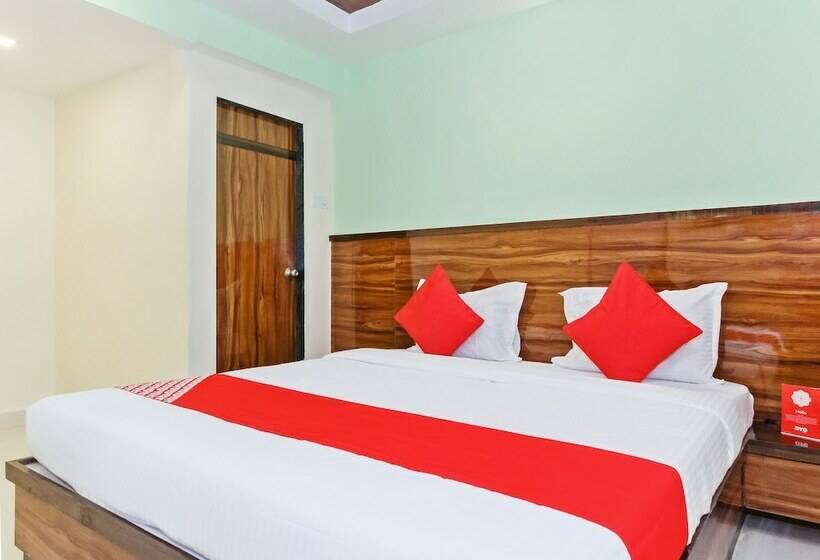 בית מלון כפרי Oyo 23476 Shree Mahalaxmi