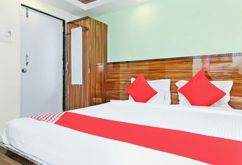 בית מלון כפרי Oyo 23476 Shree Mahalaxmi