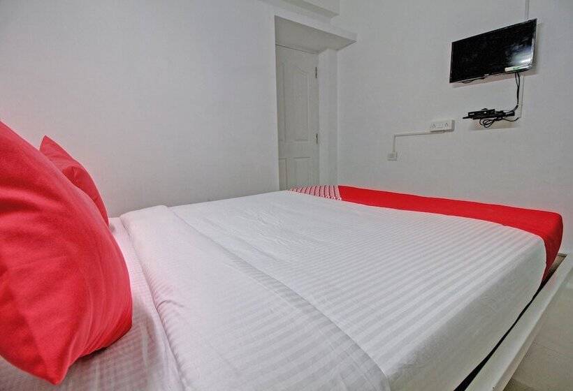 هتل Oyo 28223 Sri Sharu Enclave