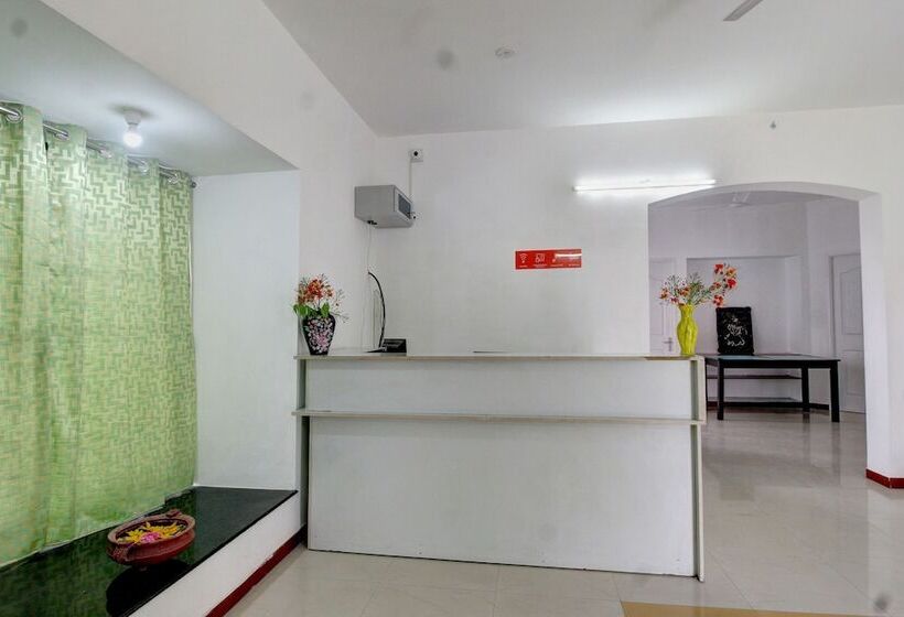 هتل Oyo 28223 Sri Sharu Enclave