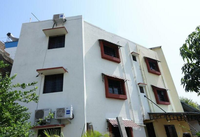 هتل O Prithvi Inn