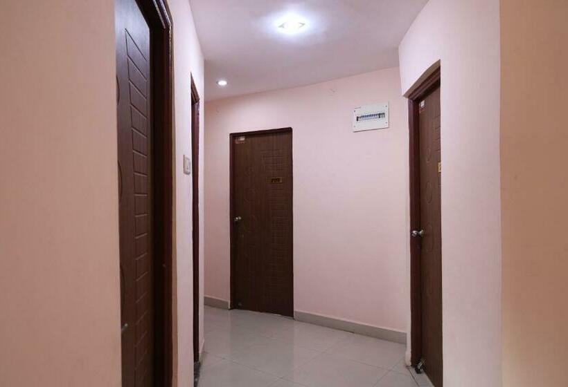 هتل O Prithvi Inn