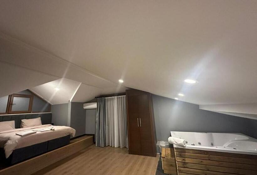 هتل Park Polonezkoy